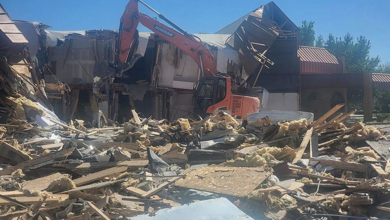 Days Inn & Suites by Wyndham - From Wwmt